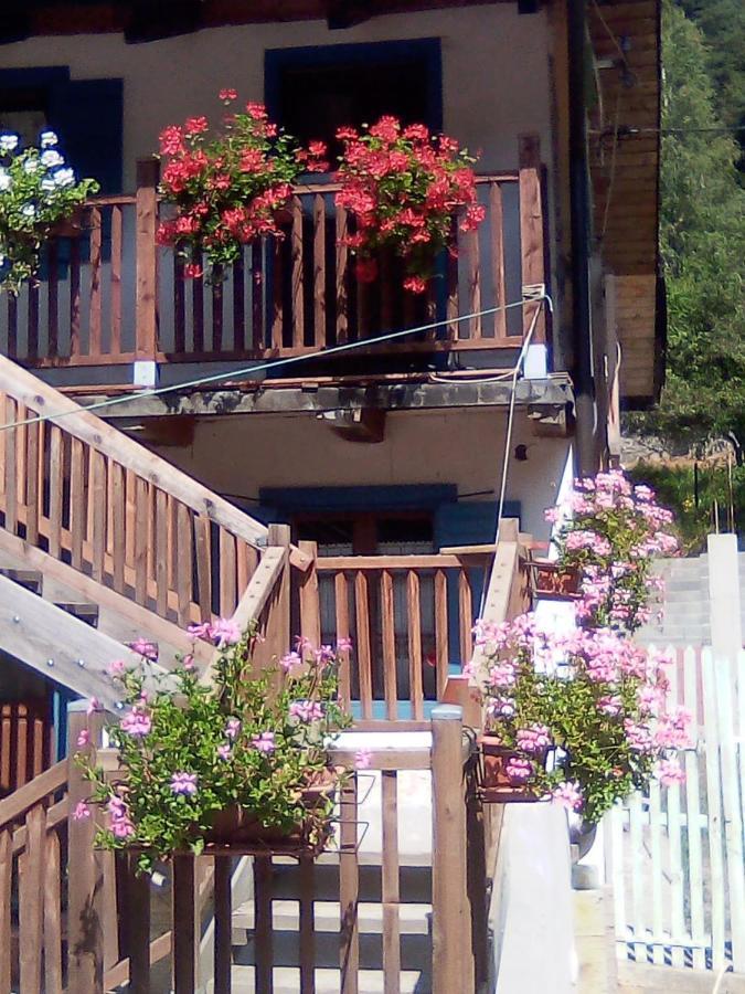 La Vieille Maison Biselli 탕드 외부 사진