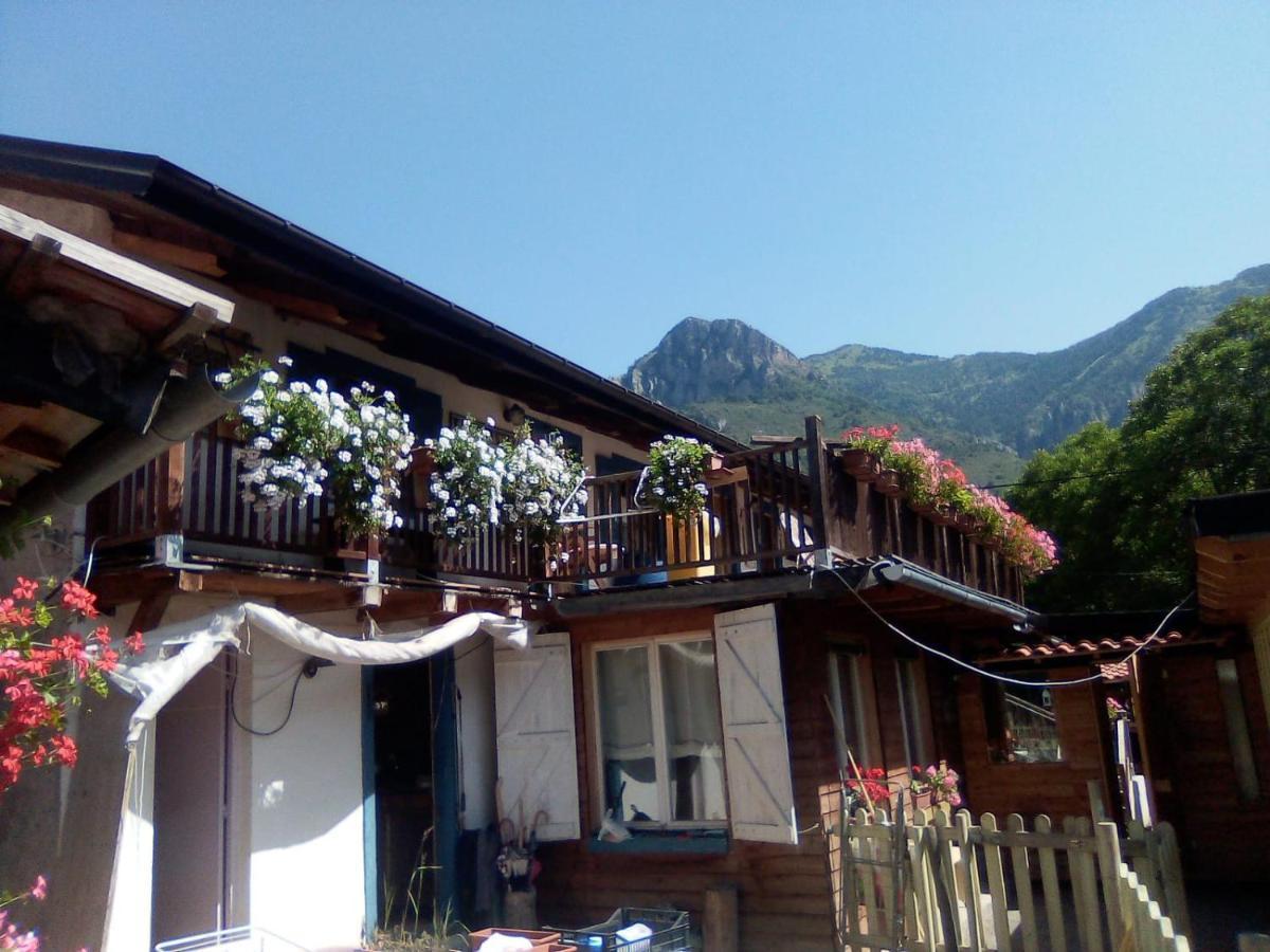 La Vieille Maison Biselli 탕드 외부 사진