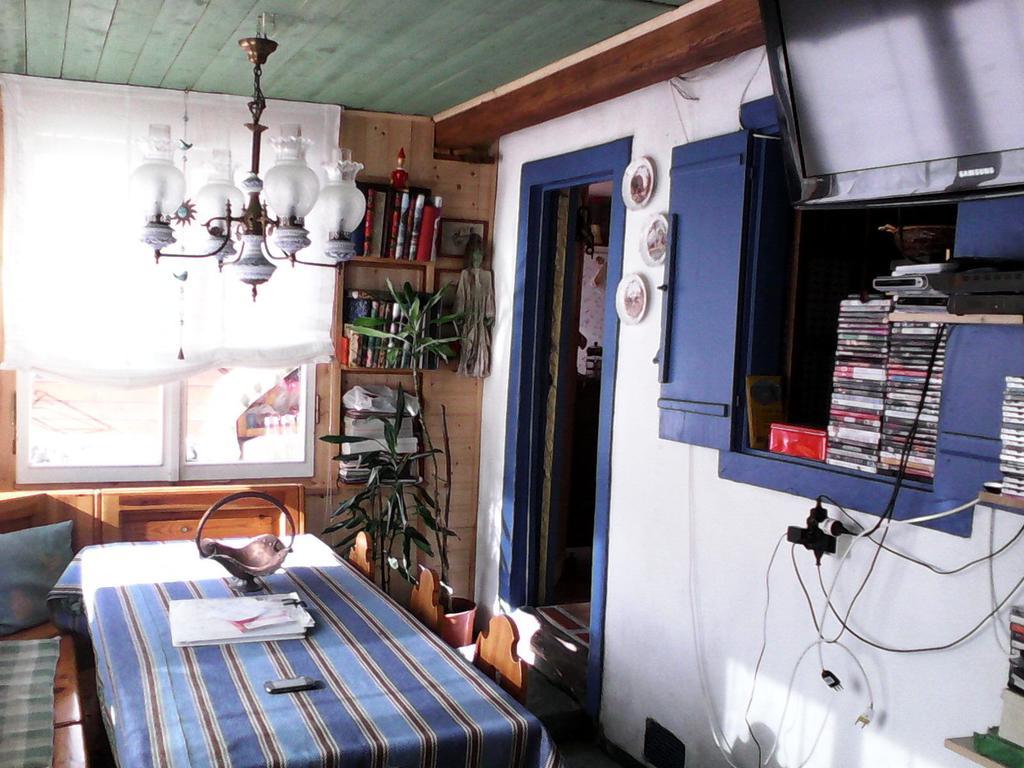 La Vieille Maison Biselli 탕드 외부 사진