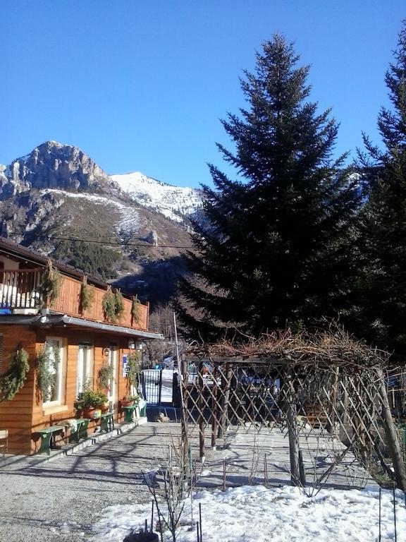 La Vieille Maison Biselli 탕드 외부 사진
