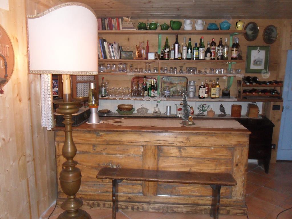 La Vieille Maison Biselli 탕드 외부 사진