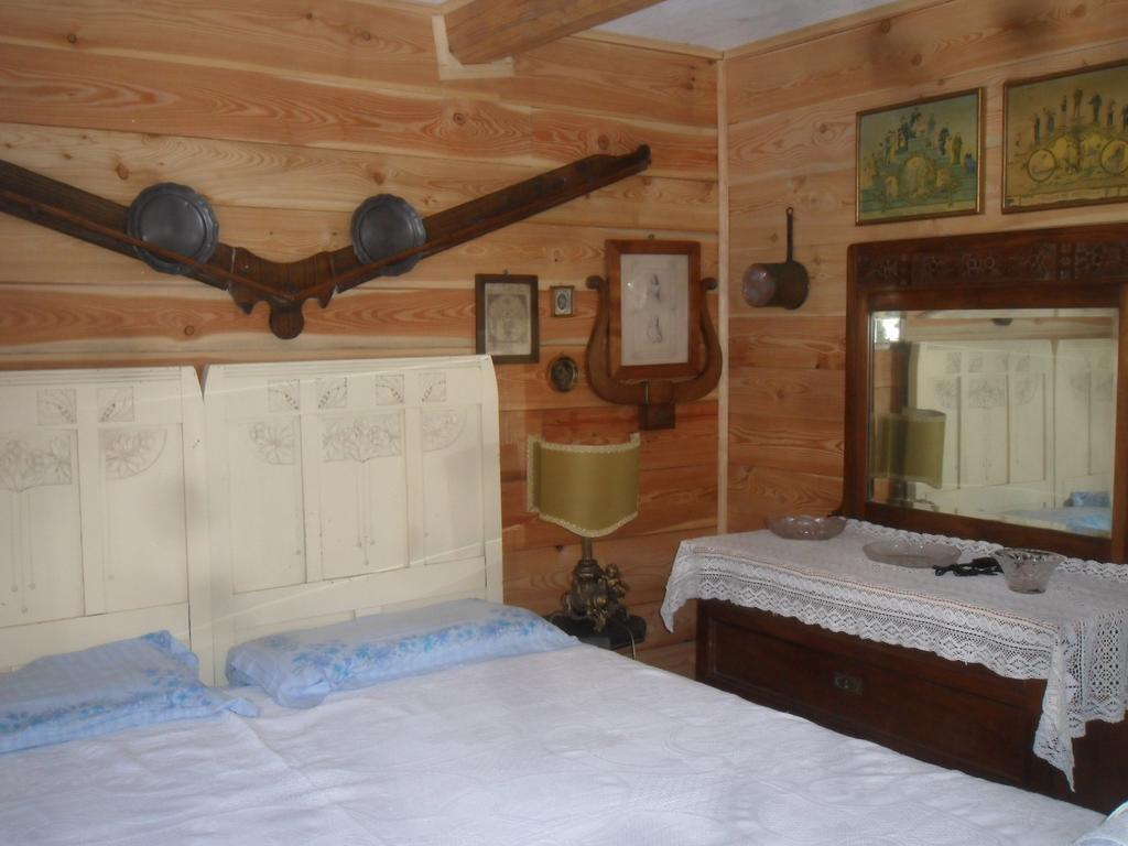 La Vieille Maison Biselli 탕드 외부 사진